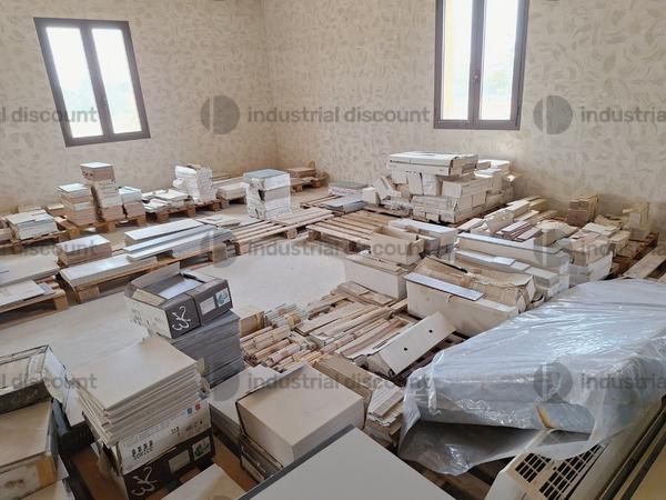 8#9747 Giacenze magazzino e macchinari vari in vendita - foto 136