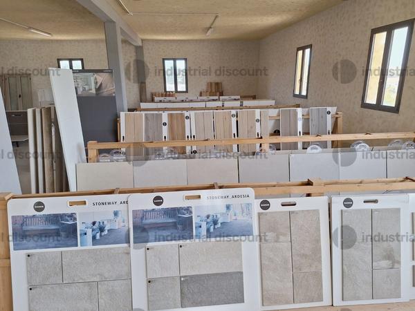 8#9747 Giacenze magazzino e macchinari vari in vendita - foto 142