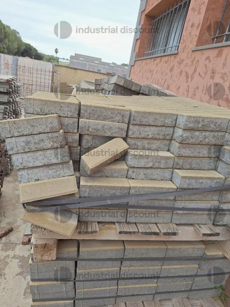 8#9747 Giacenze magazzino e macchinari vari in vendita - foto 148