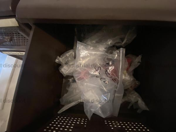 10#9748 Bobine, matasse di filo e abbigliamento intimo in vendita - foto 7