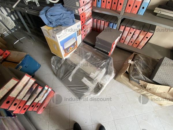 13#9748 Arredi e attrezzature da ufficio in vendita - foto 13