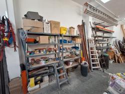 ladder trucks and construction equipment for sale - Lot 0 (Auction 9752)