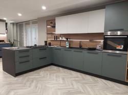 Cucina moderna lineare Stosa modello Kaya - Lotto 6 (Asta 9752)