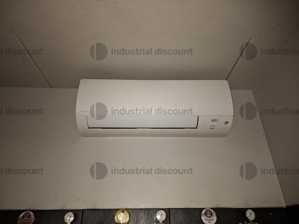 2#9755 Attrezzature e arredi per locale in vendita - foto 31