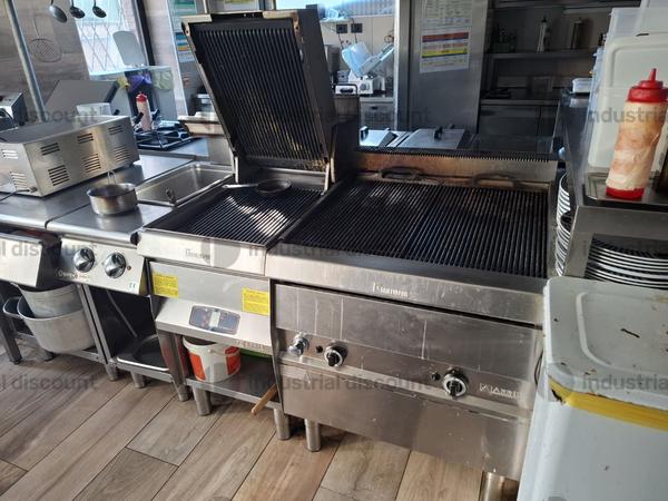 2#9755 Attrezzature e arredi per locale in vendita - foto 47