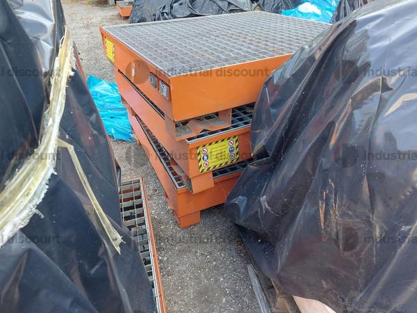 40#9756 Pedane in acciaio in vendita - foto 3