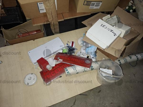 1#9764 Attrezzature, materiale di consumo e minuteria da elettricista, arredi da ufficio e scaffalature in vendita - foto 21