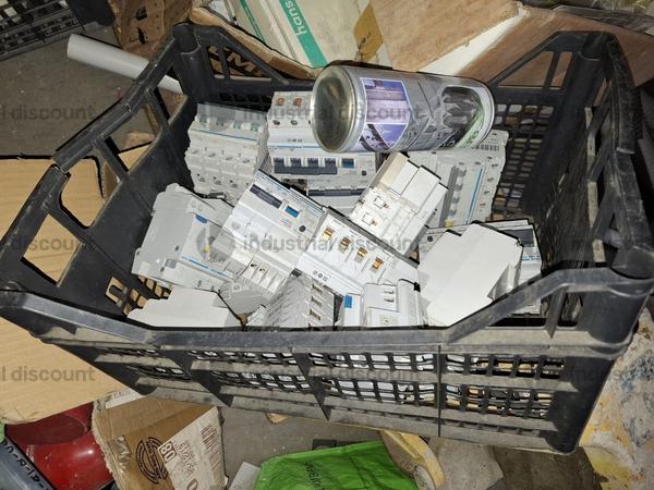 1#9764 Attrezzature, materiale di consumo e minuteria da elettricista, arredi da ufficio e scaffalature in vendita - foto 71