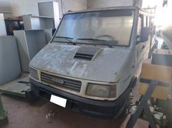 Iveco Daily truck - Lot 3 (Auction 9766)