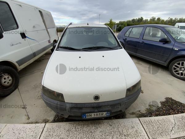 2#9768 Fiat Punto Van in vendita - foto 1