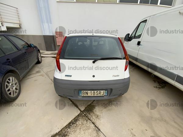 2#9768 Fiat Punto Van in vendita - foto 3