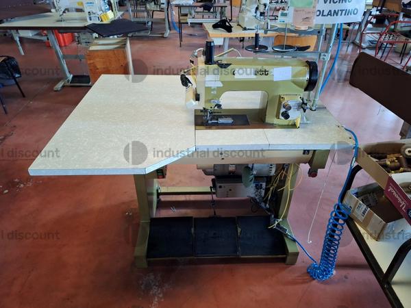 127#9770 Macchina da cucire in vendita - foto 1