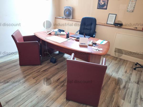 2#9770 Arredi ed attrezzature per ufficio in vendita - foto 1