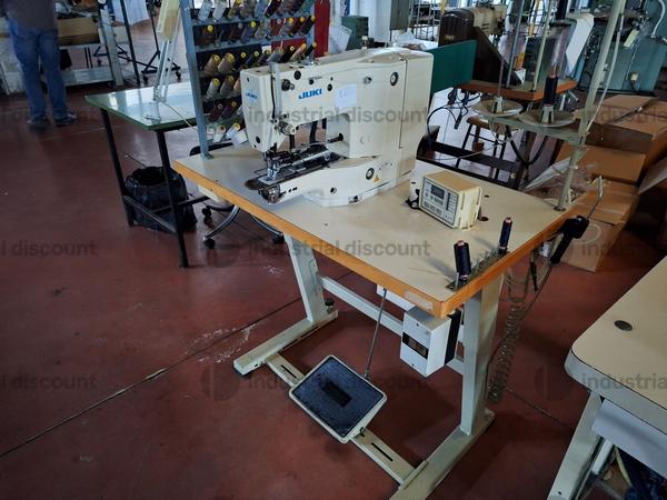 Macchine per cucire in vendita