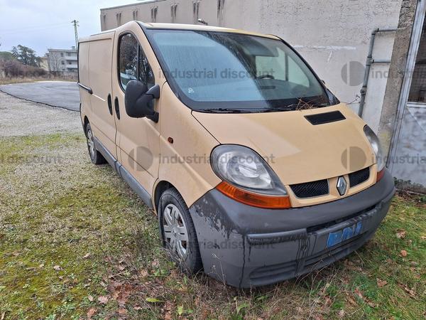 39#9770 Autocarro Renault Traffic in vendita - foto 1