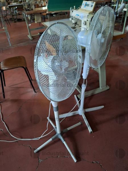 40#9770 Scaffalature, tavoli, carrelli in vendita - foto 12