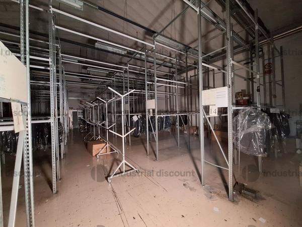 40#9770 Scaffalature, tavoli, carrelli in vendita - foto 30