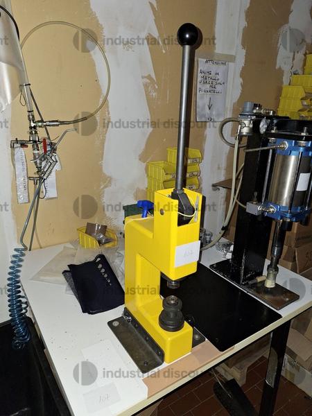 401#9770 Macchine da cucire e sega a nastro in vendita - foto 16