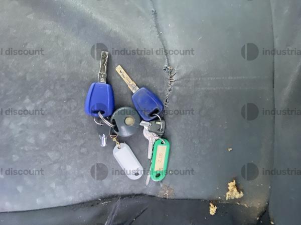 8#9773 Autovettura Fiat Punto in vendita - foto 5