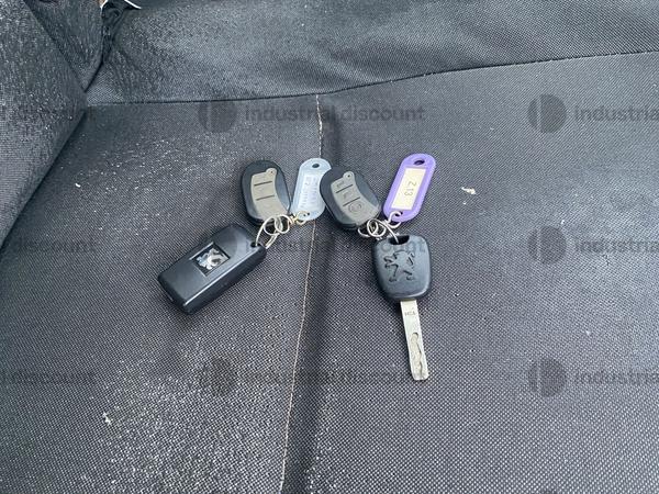 9#9773 Autovettura Peugeot in vendita - foto 5