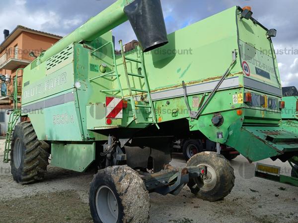 1#9776 Mietitrebbia Deutz Fahr 5530 H in vendita - foto 2