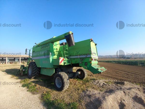 1#9776 Mietitrebbia Deutz Fahr 5530 H in vendita - foto 3