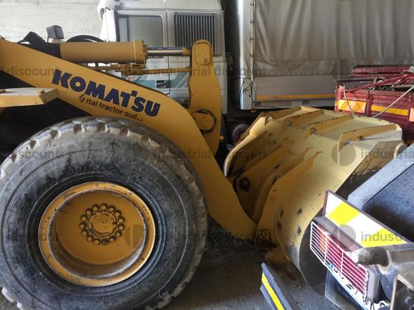 1#97800 Pala gommata Daewoo e Komatsu in vendita - foto 7