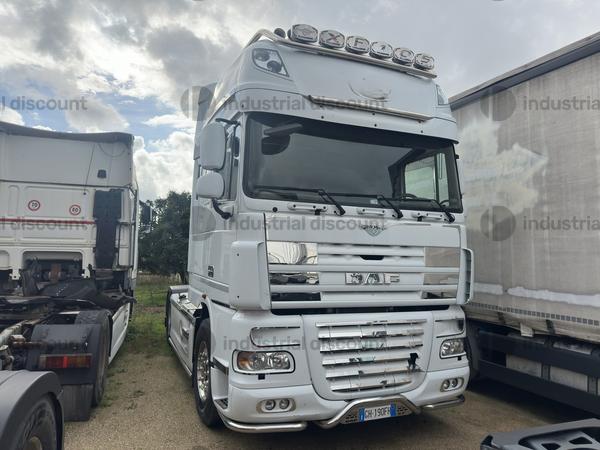 13#9792 Trattore stradale DAF in vendita - foto 4