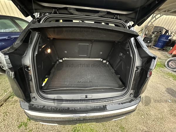 16#9792 Autovettura Peugeot 3008 in vendita - foto 10