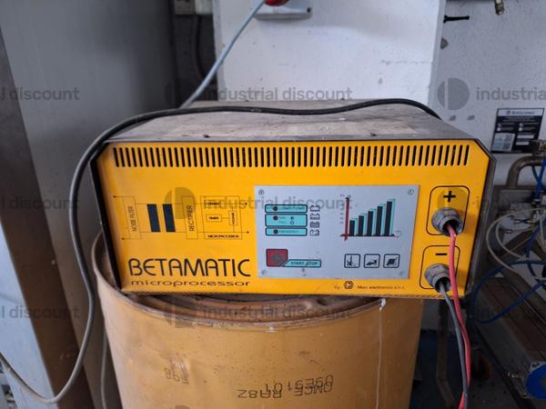 52#9795 Piccoli machinari, scaffalature e mobilio. in vendita - foto 15