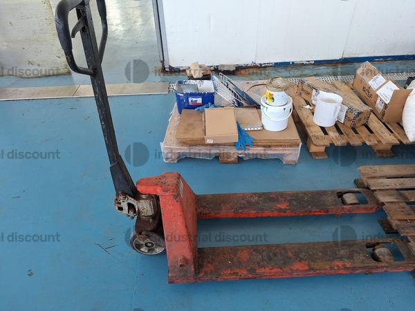 52#9795 Piccoli machinari, scaffalature e mobilio. in vendita - foto 16