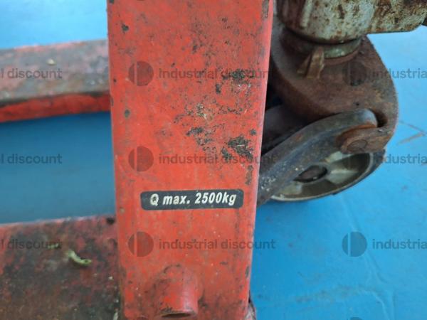 52#9795 Piccoli machinari, scaffalature e mobilio. in vendita - foto 17