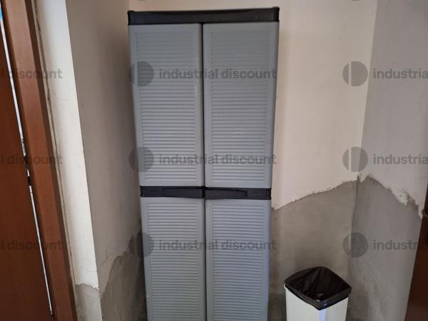 52#9795 Piccoli machinari, scaffalature e mobilio. in vendita - foto 28