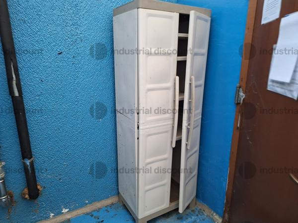 52#9795 Piccoli machinari, scaffalature e mobilio. in vendita - foto 29