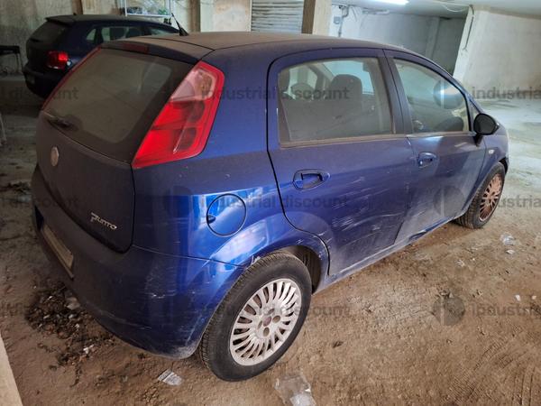 1#9796 Autovettura Fiat Punto in vendita - foto 3