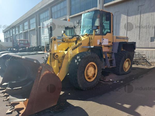 3#9804 Pala gommata Komatsu in vendita - foto 2