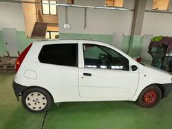 Fiat Punto truck - Lot 20 (Auction 9806)