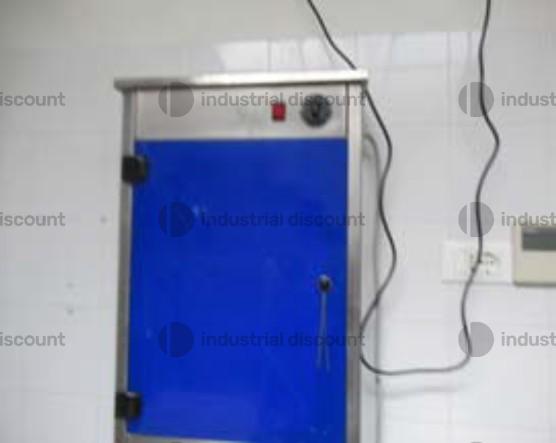 17#9809 Banco in acciaio inox e sterilizzatore per coltelli in vendita - foto 2