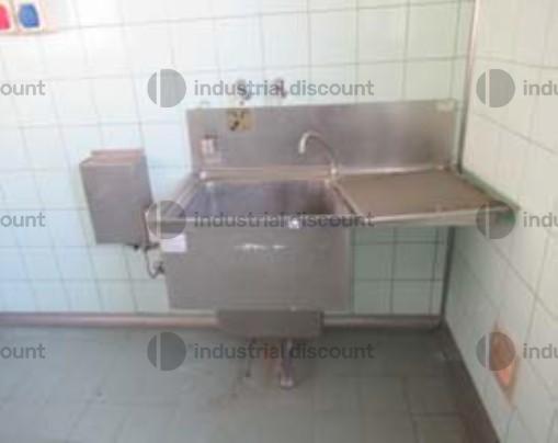 30#9809 Espositori in legno, impianto di aspirazione e lavello in acciaio in vendita - foto 4