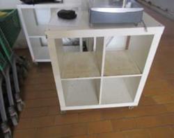 Scaffalature ed espositori - Lotto 32 (Asta 9809)