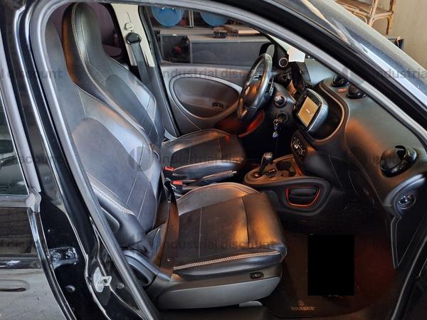1#9811 Autovettura Smart ForFour Brabus in vendita - foto 5