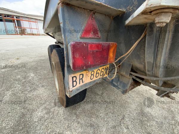 44#9817 Rimorchio con cisterna in vendita - foto 4