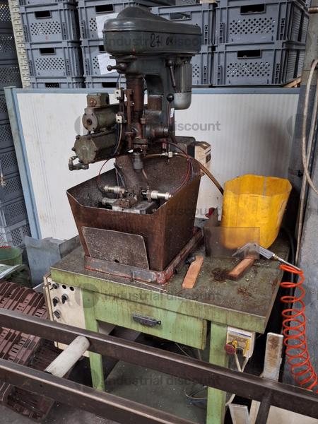 1#9818 Macchinari e attrezzature per lavorazioni metalliche e carrelli elevatori in vendita - foto 21