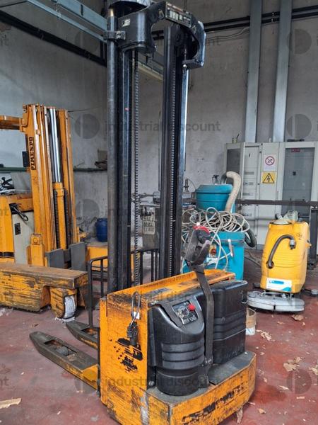 1#9818 Macchinari e attrezzature per lavorazioni metalliche e carrelli elevatori in vendita - foto 53