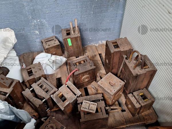 1#9818 Macchinari e attrezzature per lavorazioni metalliche e carrelli elevatori in vendita - foto 72