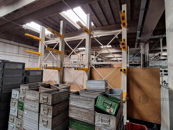 205#9818 Giacenze di magazzino e scaffalature in vendita - foto 15