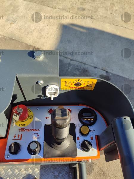 3#9821 Piattaforma elevatore monoposto Faraone in vendita - foto 13