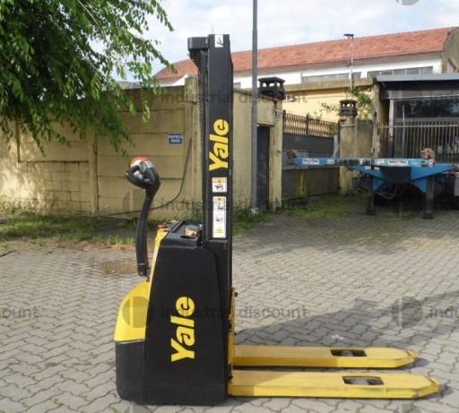 7#9821 Carrello elevatore Yale MS12E in vendita - foto 1