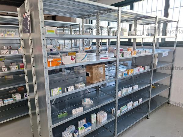 Scaffalature in vendita