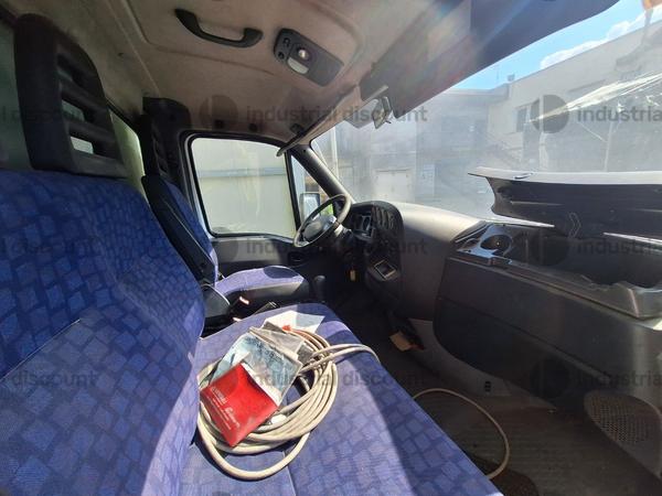 103#9825 Autocarro Iveco in vendita - foto 7